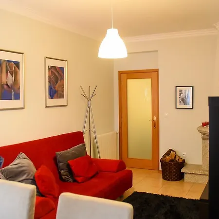 Midway To Geres And Braga Apartamento *